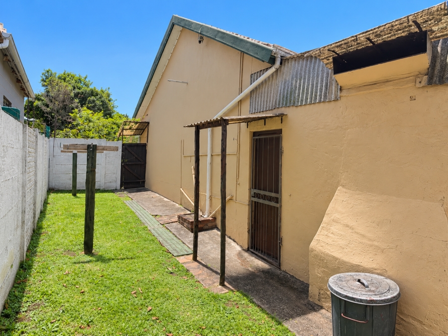 3 Bedroom Property for Sale in Amalinda North Eastern Cape